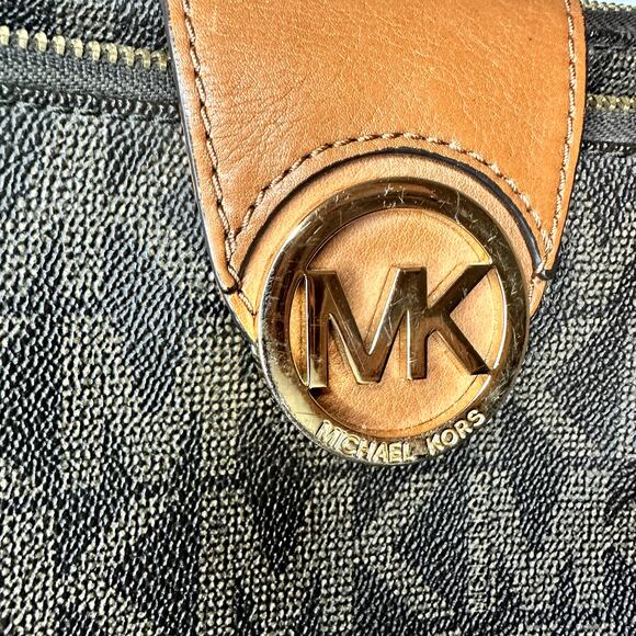 Michael Kors Fulton Crossbody double zip PVC Leather - Picture 3 of 12